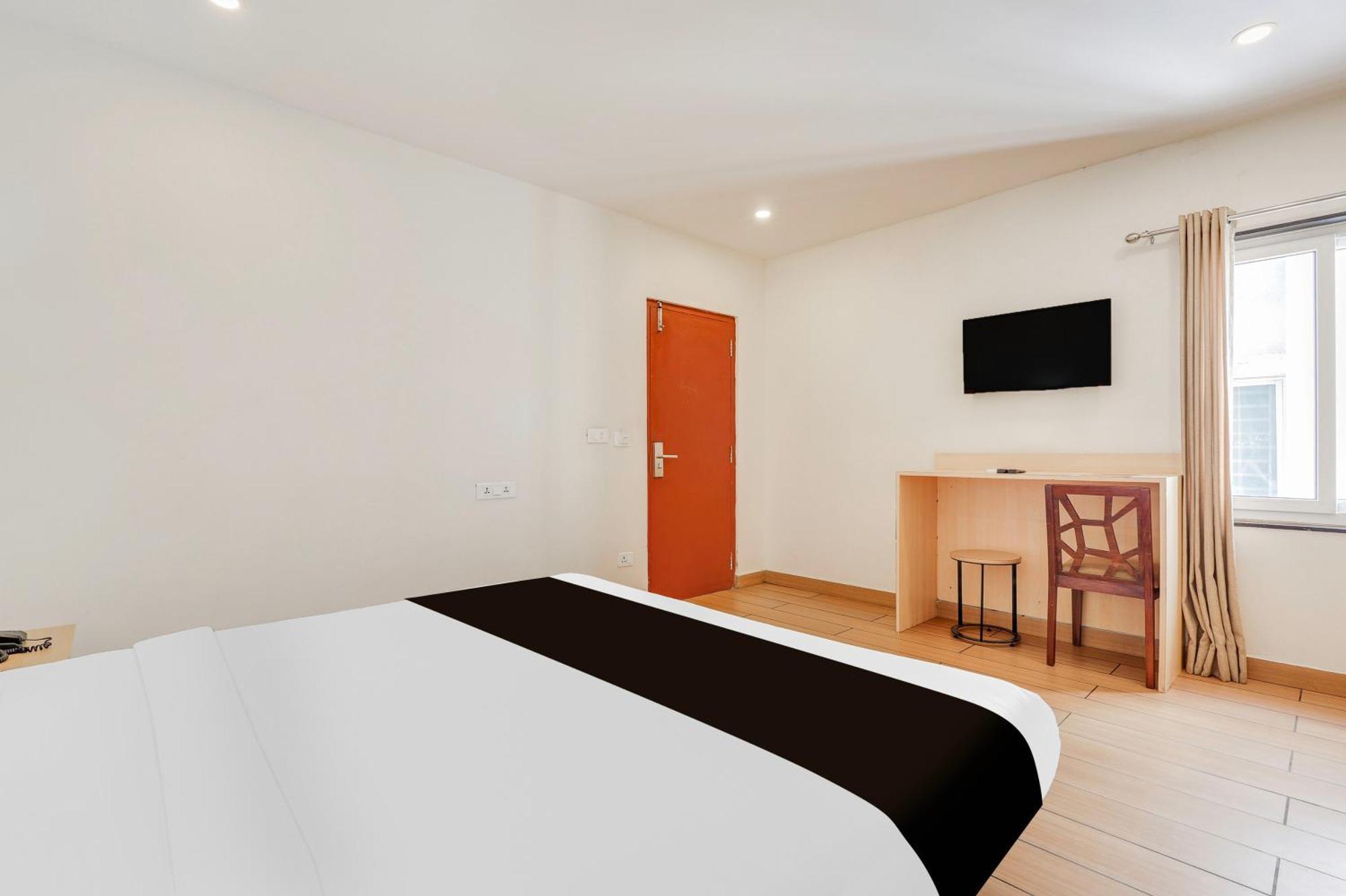 Super Townhouse Visakhapatnam Hotel Kültér fotó